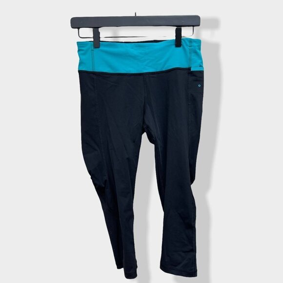 LULULEMON Water Bound Crop - Picture 2 of 5